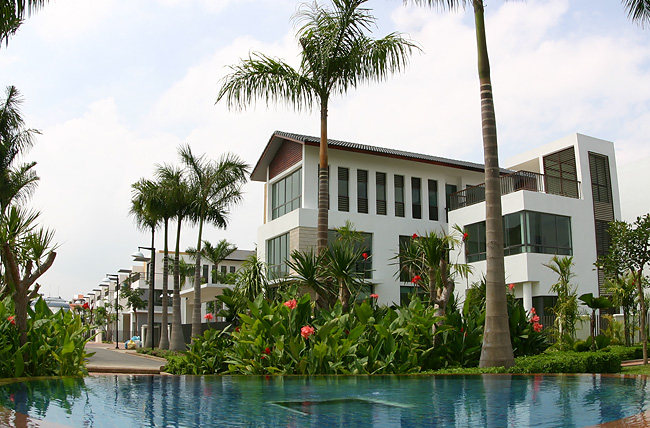 villa-riviera-hcmc